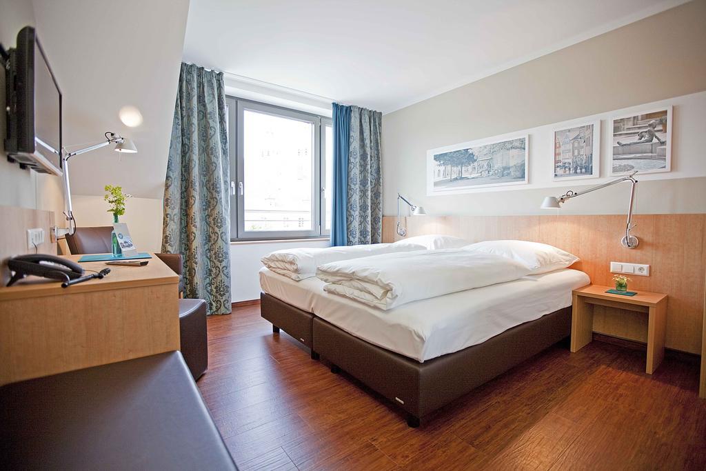 Sebcity Hotel Ellwangen Habitación foto